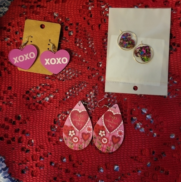NEW Valentines Earrings 3 pair - Picture 2 of 5